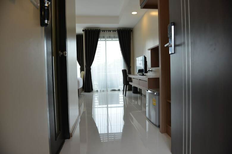 Picnic Hotel Bangkok