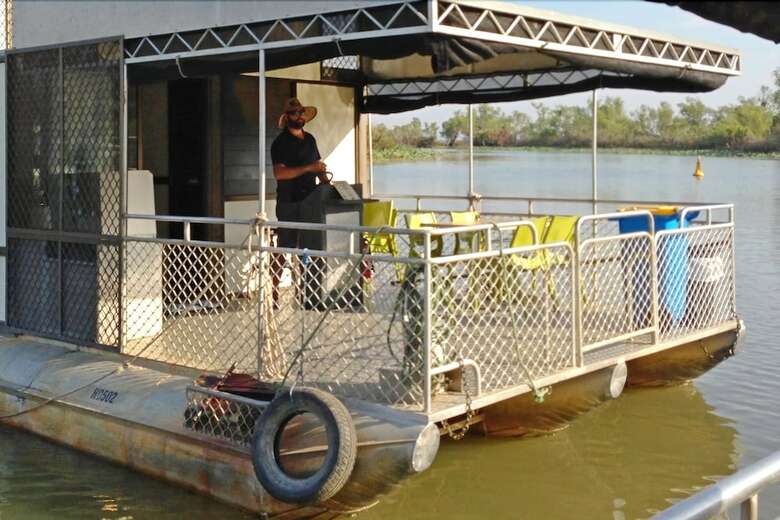 Corroboree Houseboats