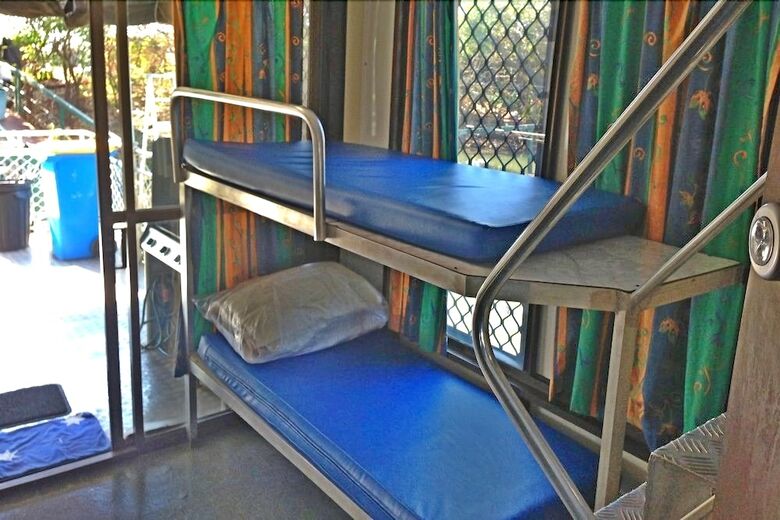 Corroboree Houseboats