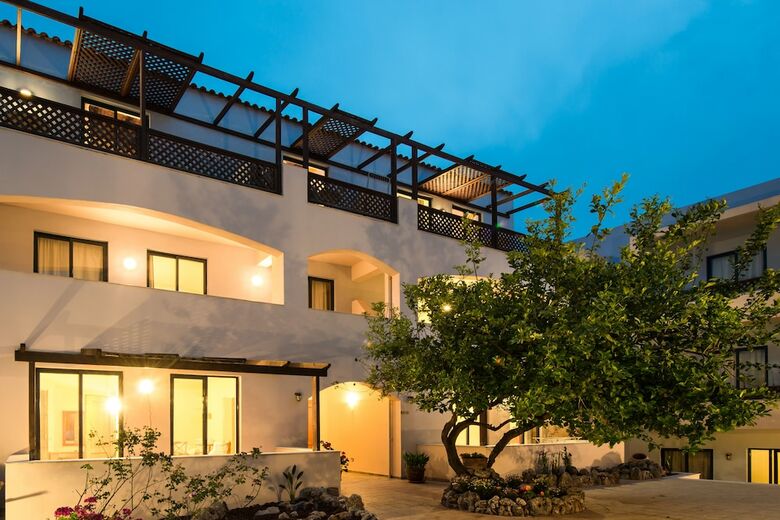 Eleni Beach Hotel