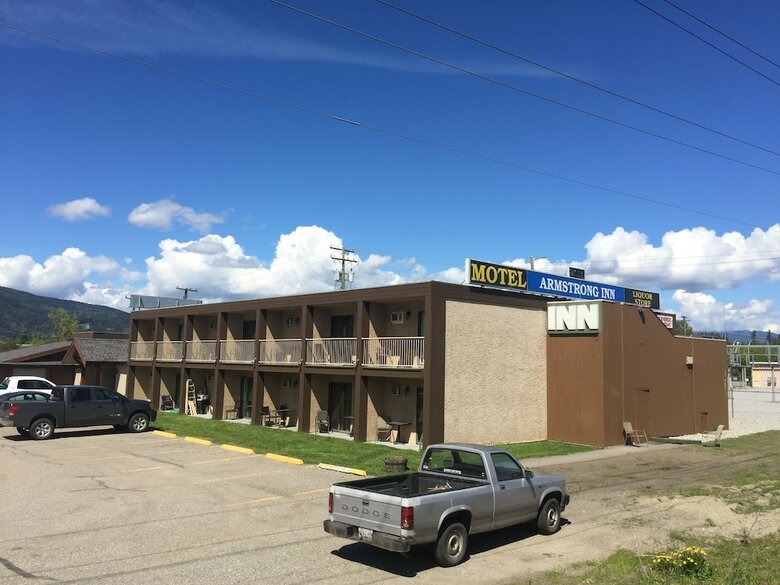 Motel Armstrong Inn