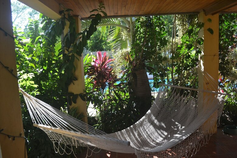 Bed & Breakfast Eden Atenas