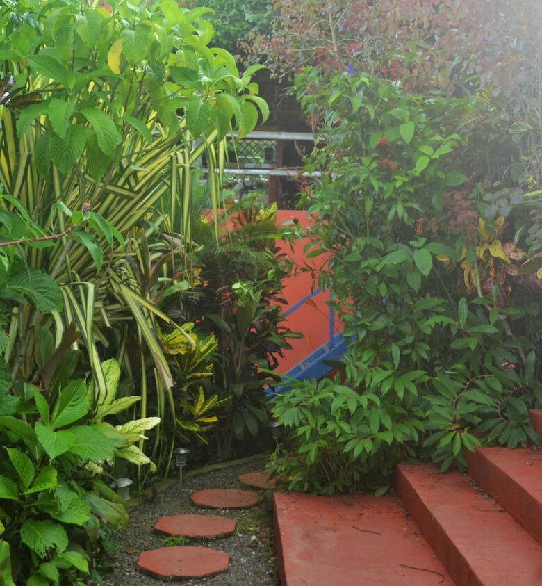 Bed & Breakfast Eden Atenas