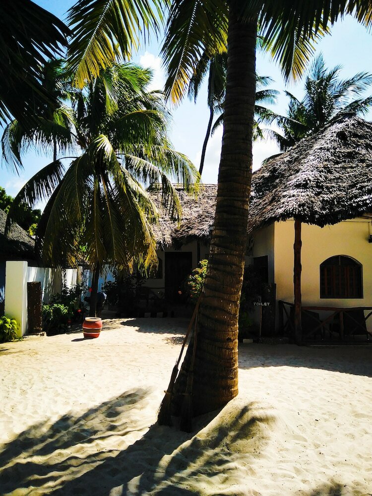 Hotel Jambiani White Sands Beach Bungalows