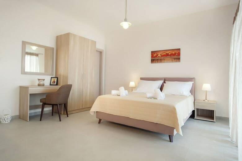 Apartamentos Petra Thea