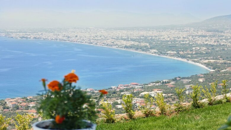 Apartamentos Petra Thea