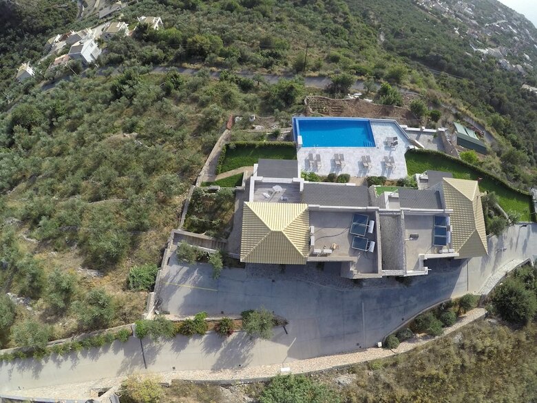 Apartamentos Petra Thea