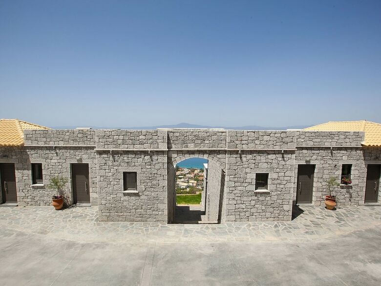 Apartamentos Petra Thea