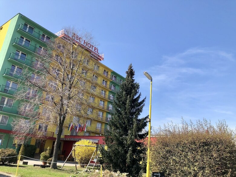 Abc Hotel