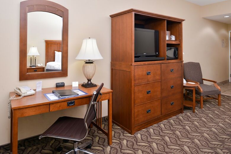 Hotel Best Western Lodge At River's Edge