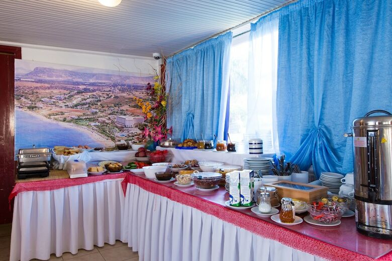 Hotel Corali Beach