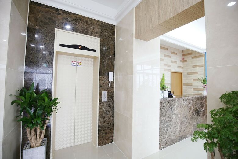 Hotel We6
