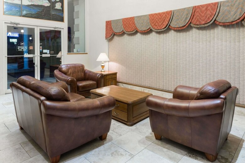 Hotel Baymont By Wyndham Osage Beach