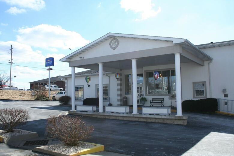 Hotel Baymont By Wyndham Osage Beach
