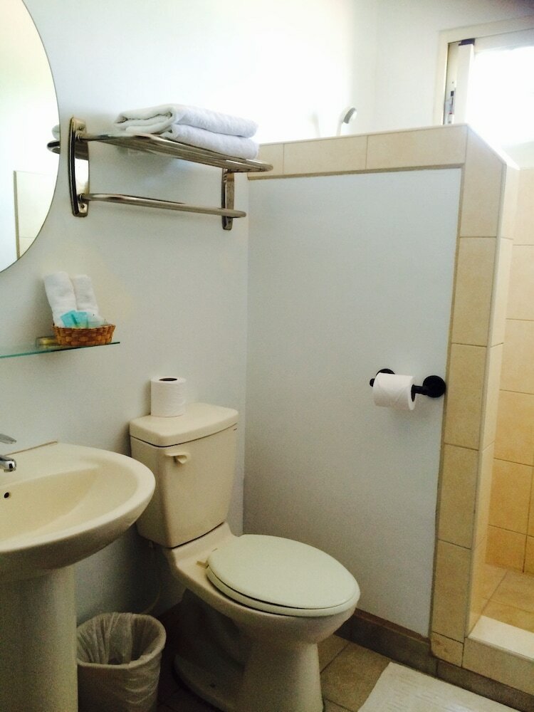 Hotel Easy Inn