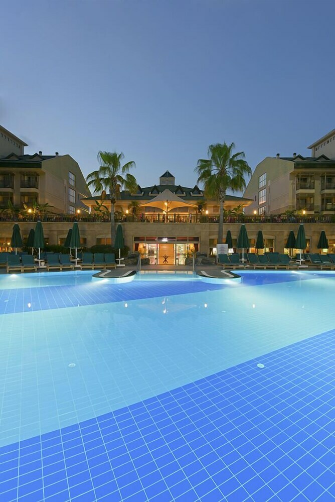 Can Garden Resort Hotel