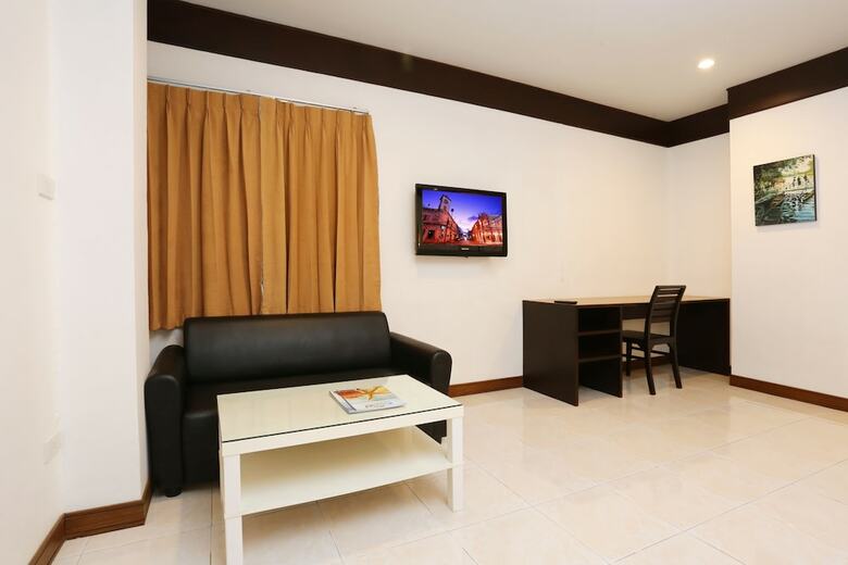 Hotel Pattra Mansion By Aksara Collection