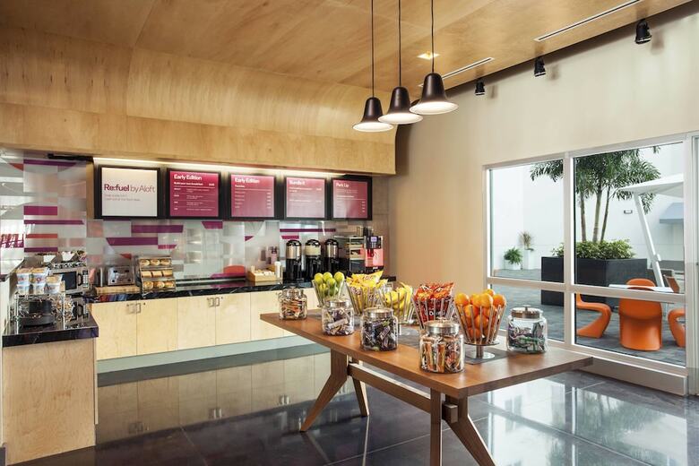Hotel Aloft Sarasota
