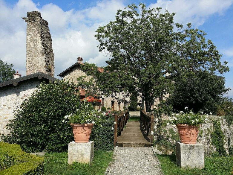 Bed & Breakfast Castello Di Cernusco Lombardone