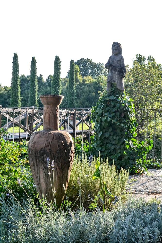 Bed & Breakfast Castello Di Cernusco Lombardone