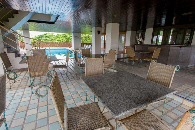 Sky Place Serviced Apartment