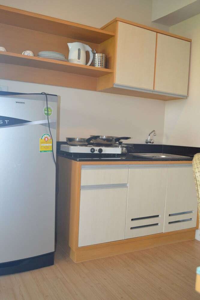 Sky Place Serviced Apartment