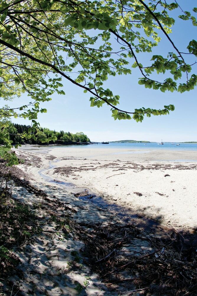 Hotel Chebeague Island Inn