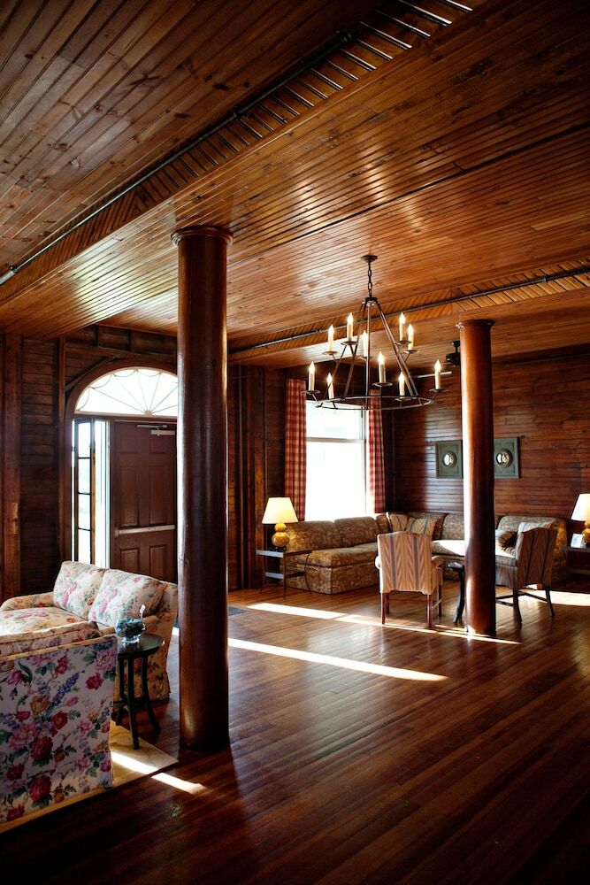 Hotel Chebeague Island Inn