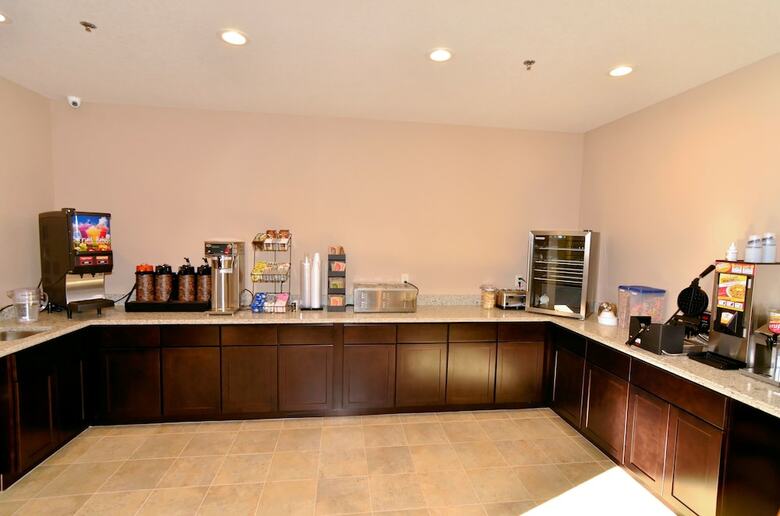 Hotel Cobblestone Inn & Suites - Holstein