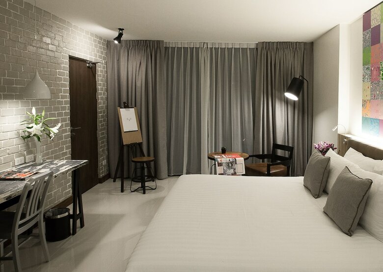 Art Mai Gallery Nimman Hotel