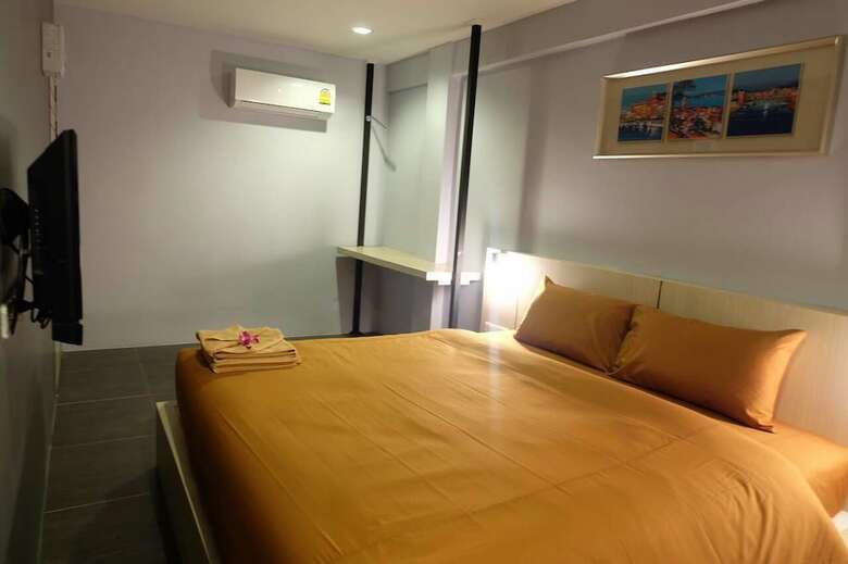 Hostal Loma Hostel At Phuket Town