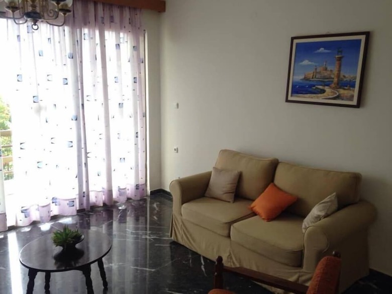 Yiannis Apartments