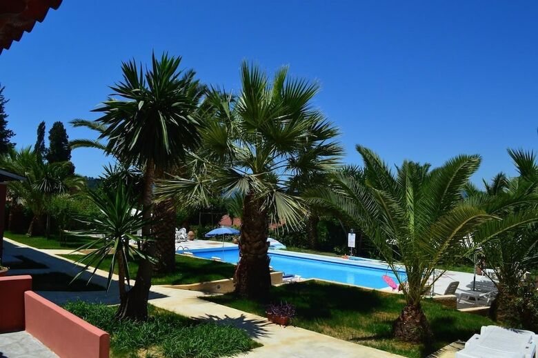 Apartamentos The Palm Garden