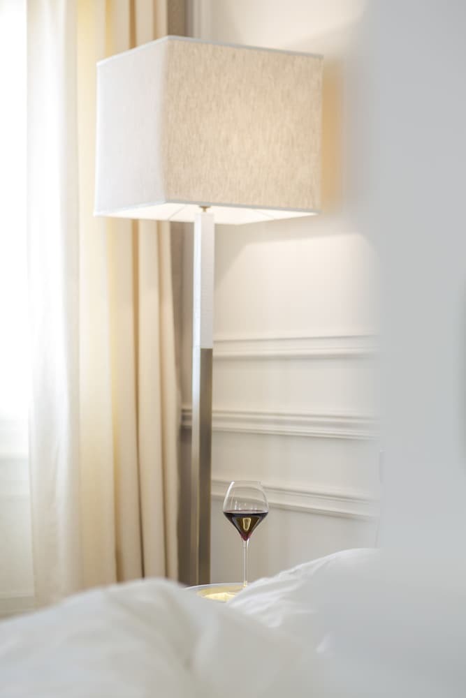 3sixty Hotel & Suites