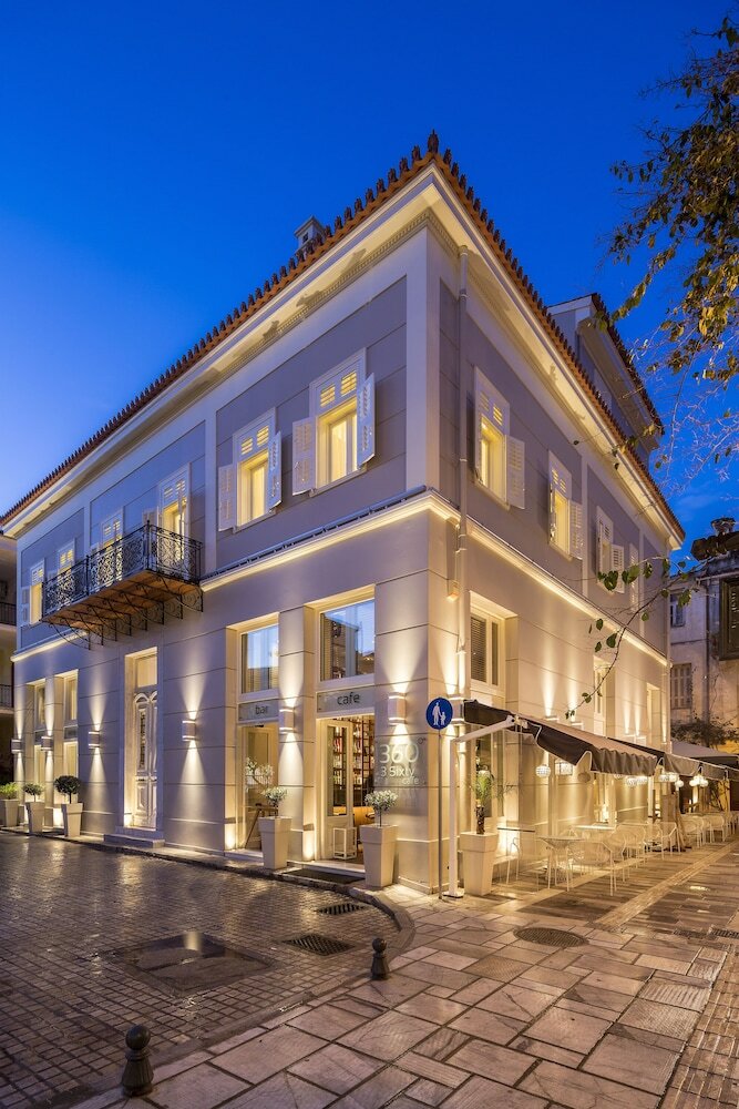 3sixty Hotel & Suites