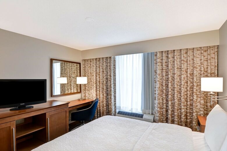 Hotel Hampton Inn State College