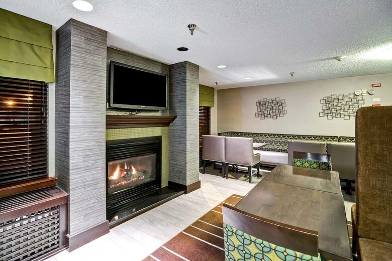 Hotel Hampton Inn State College