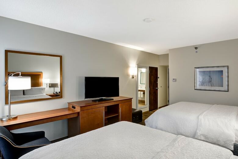 Hotel Hampton Inn State College