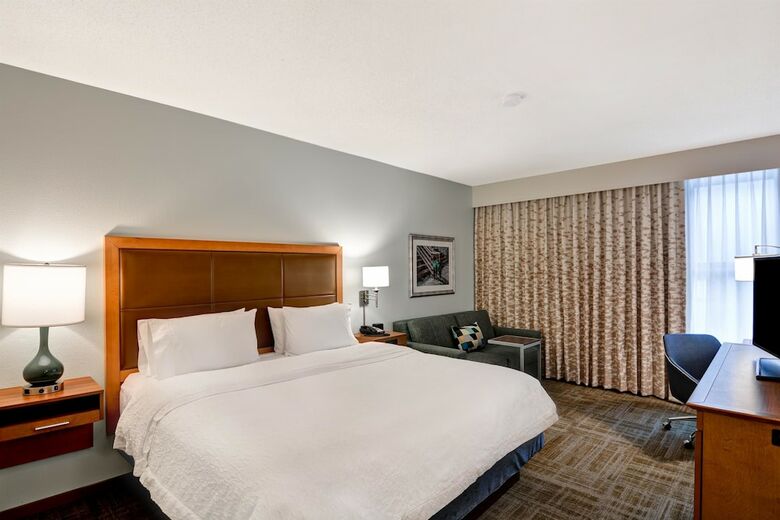 Hotel Hampton Inn State College