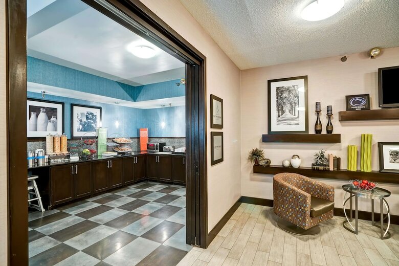 Hotel Hampton Inn State College