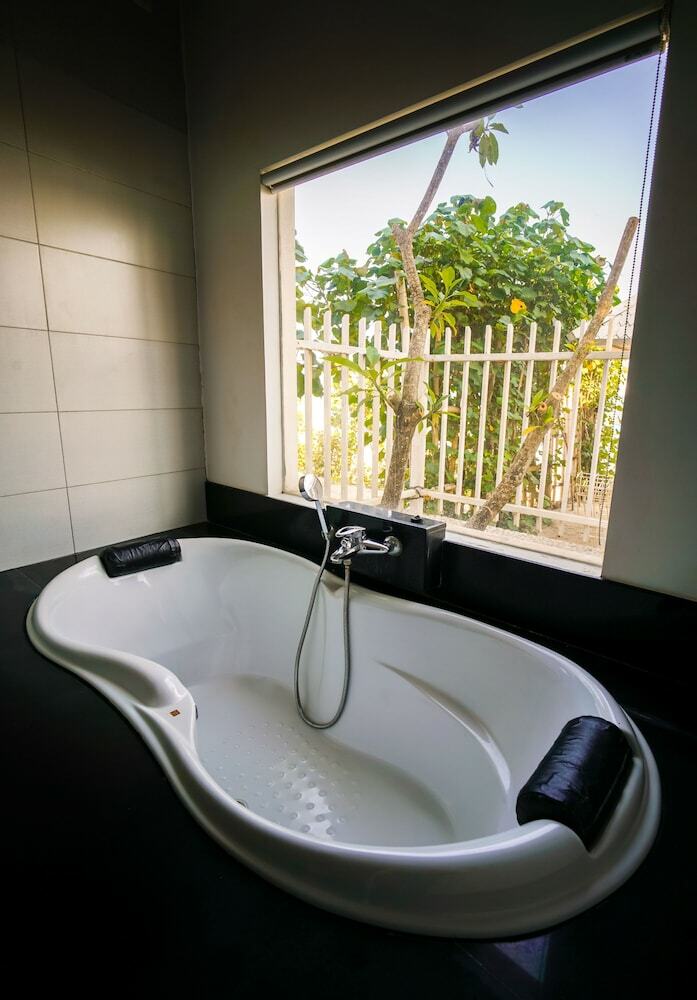Ocean View Residence - Hotel Jepara