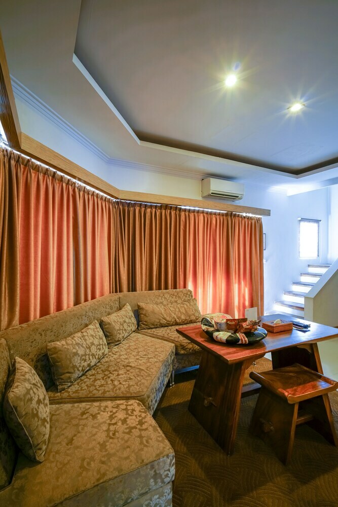 Ocean View Residence - Hotel Jepara