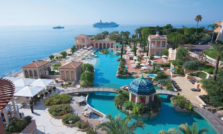 Monte-carlo Bay Hotel & Resort