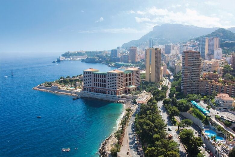 Monte-carlo Bay Hotel & Resort