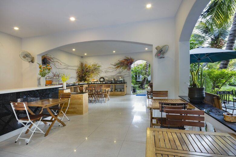 Hotel La Paloma Villa