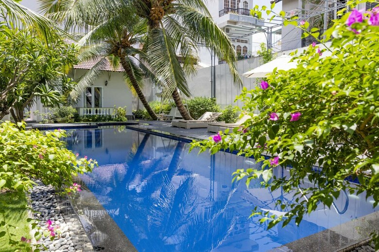 Hotel La Paloma Villa