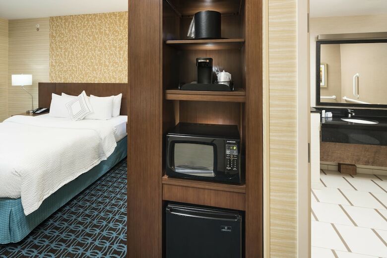 Hotel Fairfield Inn & Suites By Marriott Houston Pasadena