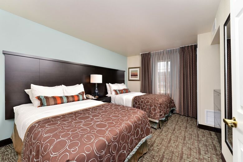 Hotel Staybridge Suites Sioux Falls