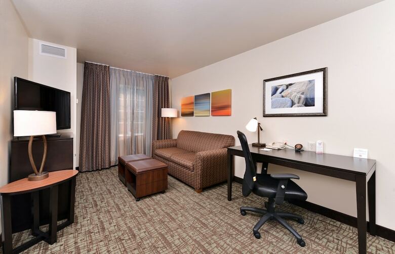 Hotel Staybridge Suites Sioux Falls