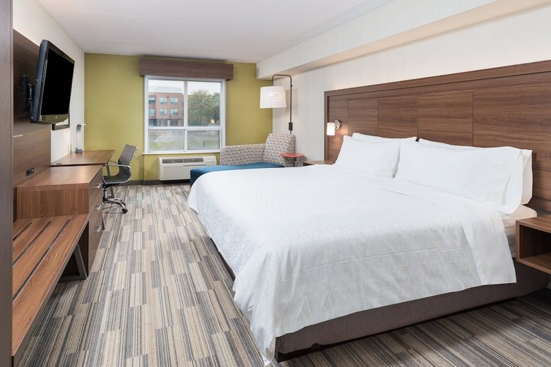 Hotel Holiday Inn Express & Suites Milton